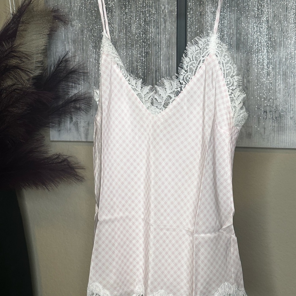 Elegant Pink Checkered Chemise with Lace Trim